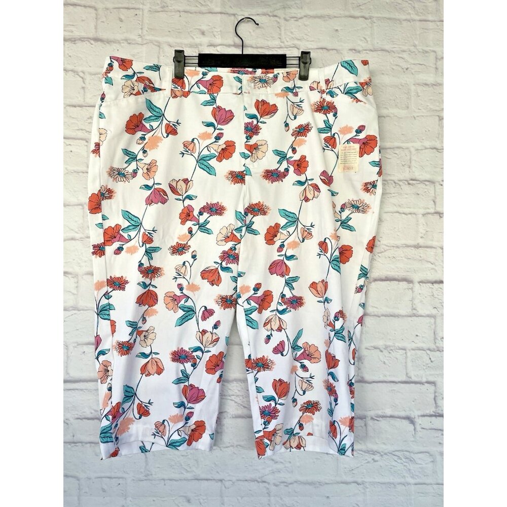 St. John's Bay Women's Cotton Mid-Rise Easy Fit Through Hip & Thing Size 22W